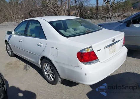 2005 Toyota Camry Xle из США, поврежденный, VIN 4T1BE32K35U542652